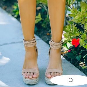 ALAMO FAUX SUEDE STRAPPY WEDGE- SIZE 7.5